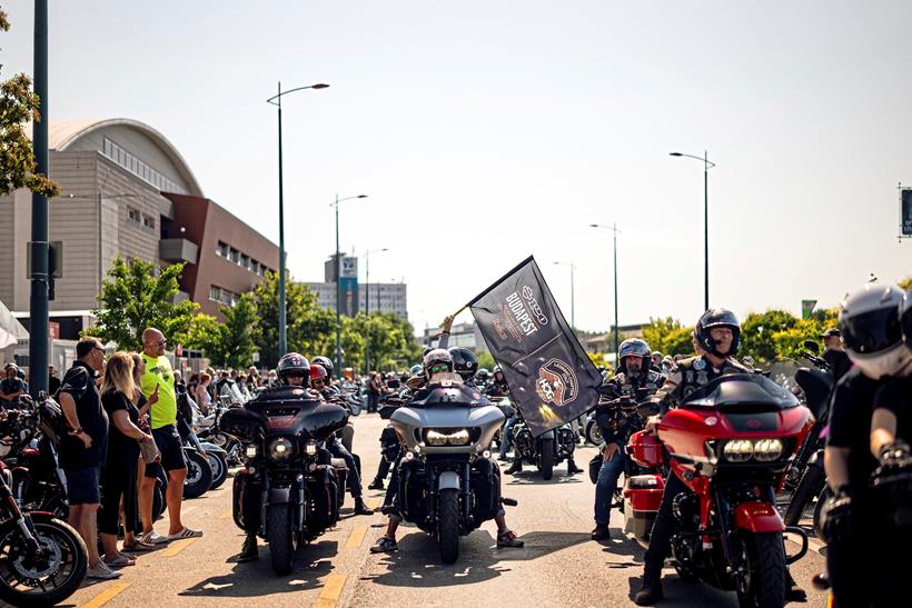 Harley-Davidson Budapest Birthday Bash parade