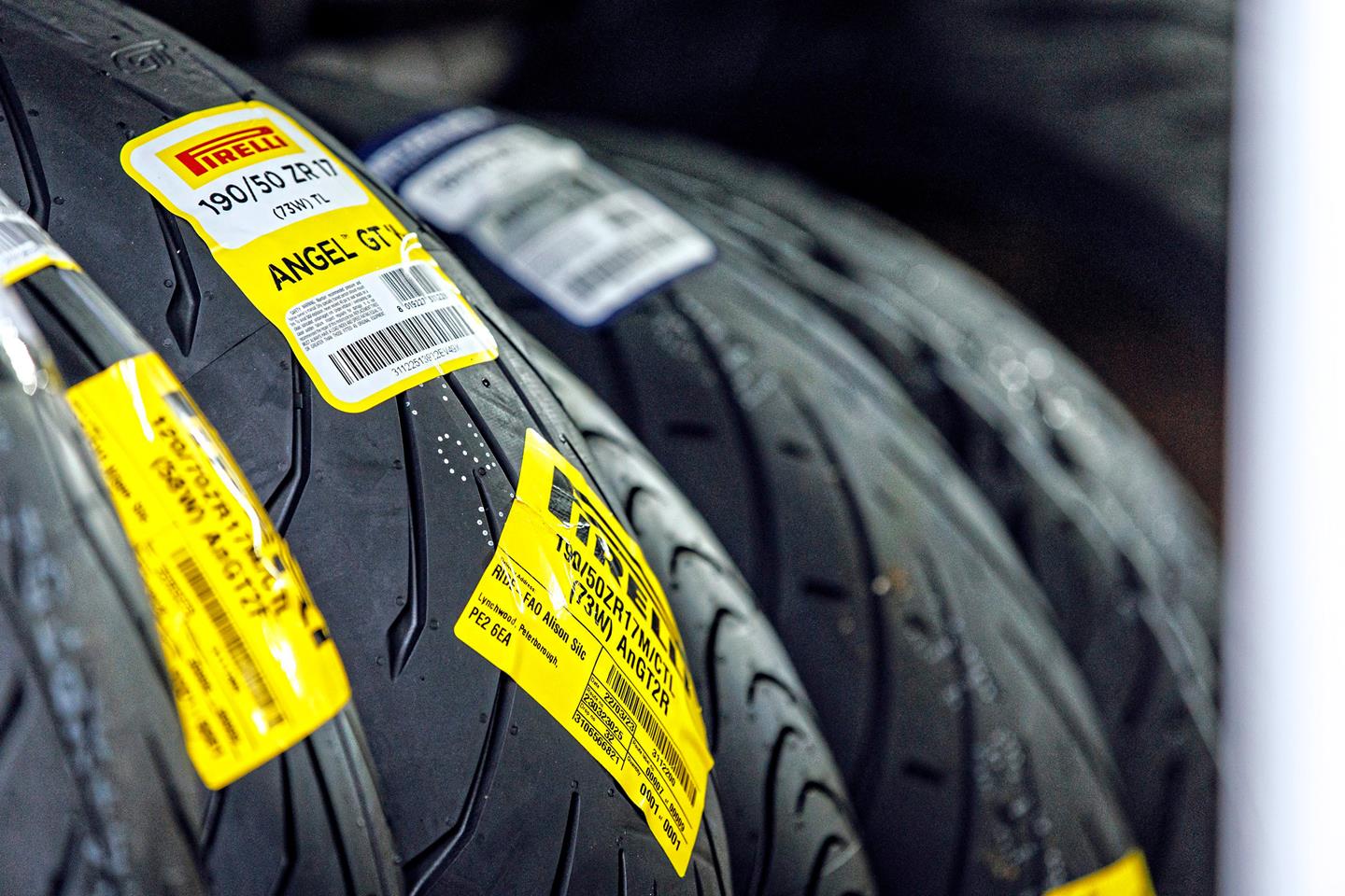 The best sports-touring tyres for your motorcycle