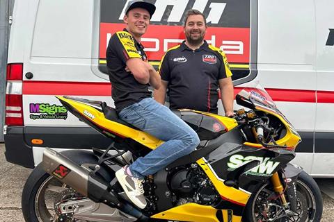 BSB Brands Hatch: Liam Delves replaces injured Hector Barbera at TAG Racing Honda