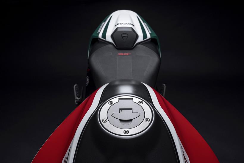 Ducati Monster 30° Anniversario tank seat