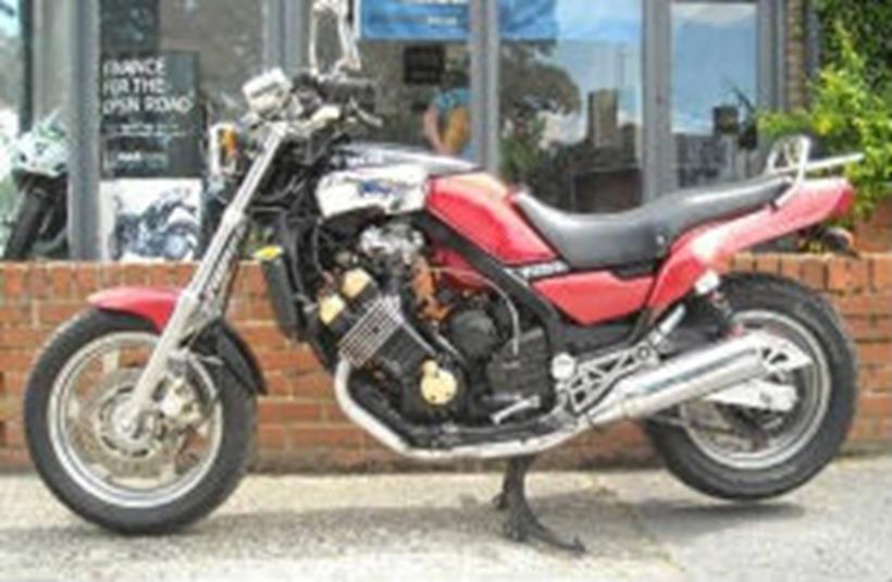 Yamaha Fazer FZX700