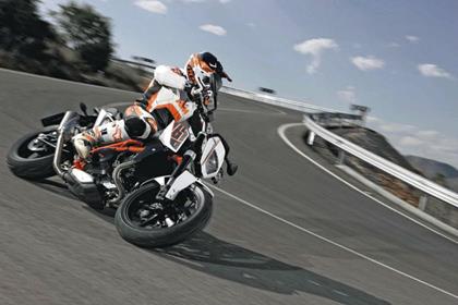 2012 KTM Duke: most potent single-cylinder road bike ever 