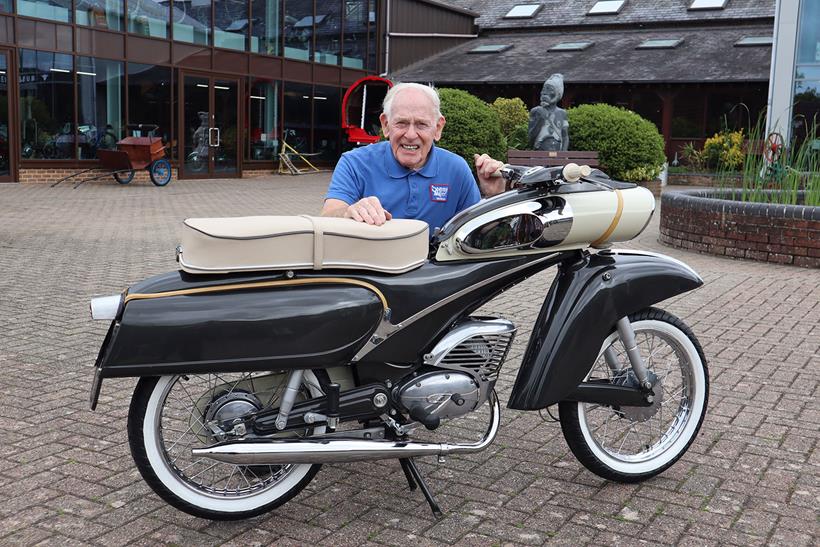 Sammy Miller with the 1963 Victoria 155 49cc - Tin Banana