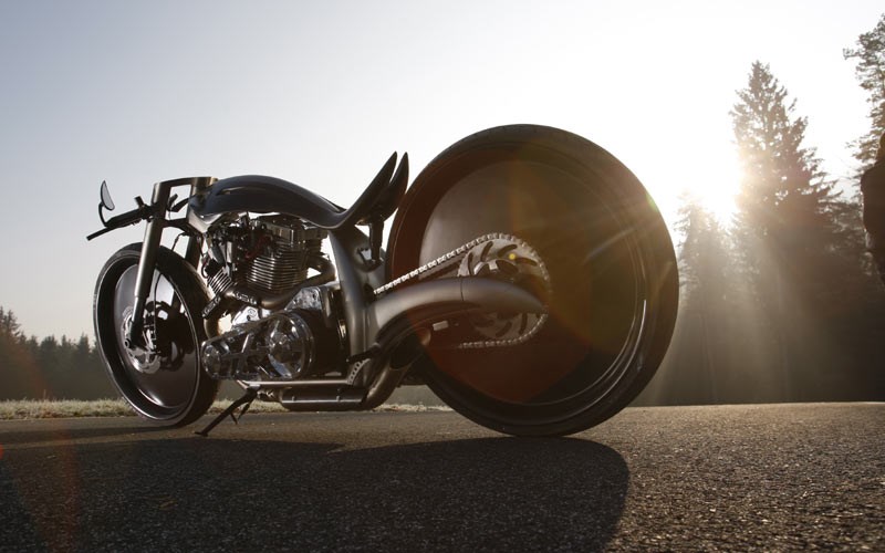 Video: Akrapovic Morsus - If Carlsberg built custom bikes…
