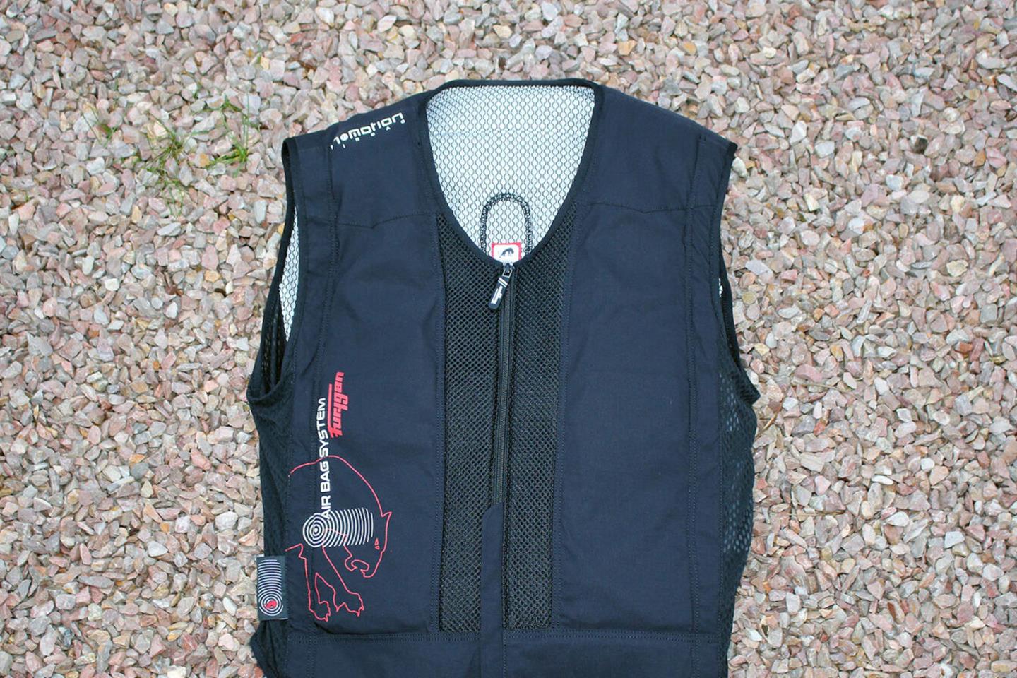 Duhan airbag outlet vest review