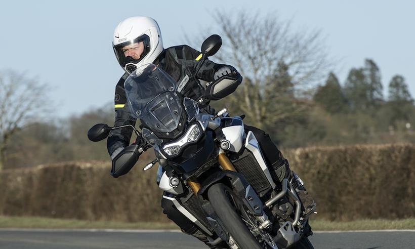 Oxford Dakar jacket on a Triumph Tiger 900