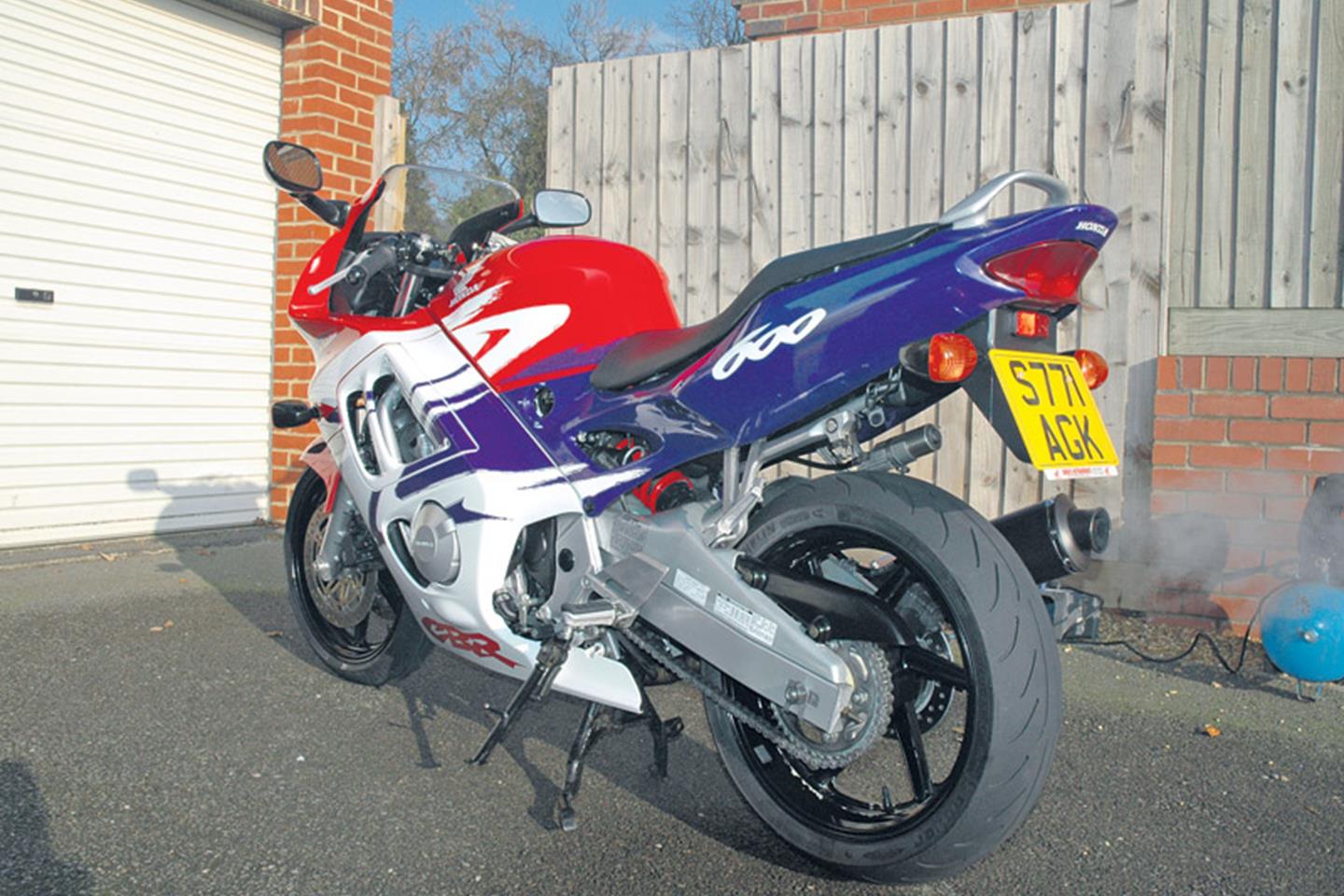 Honda cbr store 600 f 1995