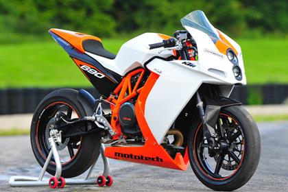 KTM RC4 690R 