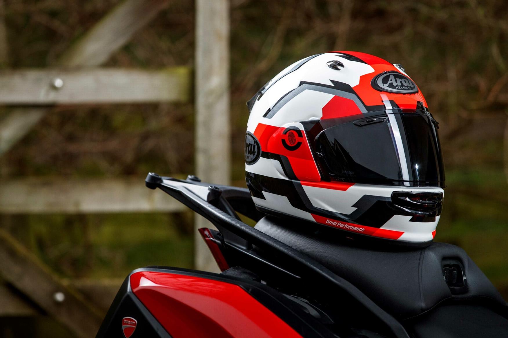 Helmet review: Arai Quantic tried and tested | MCN