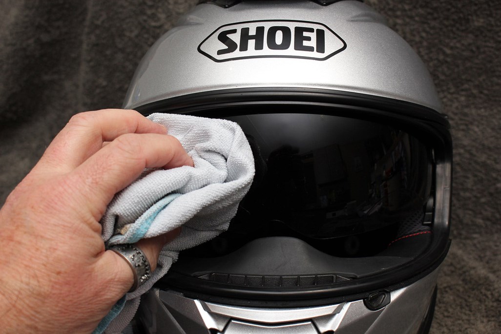 What Should You Use To Clean Visors And Goggles