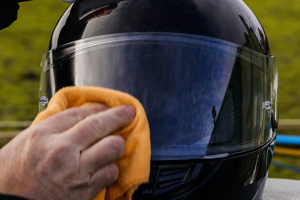 Visor spray review Nikwax Visor Proof tried and tested