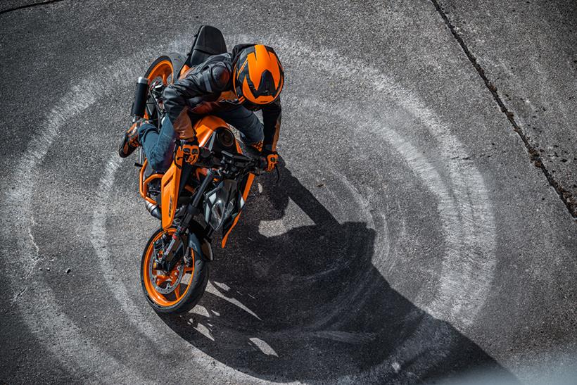 2024 KTM 390 Duke donut