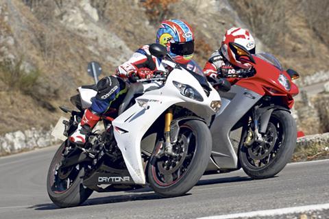 MV Agusta F3 vs Triumph Daytona 675R at a glance