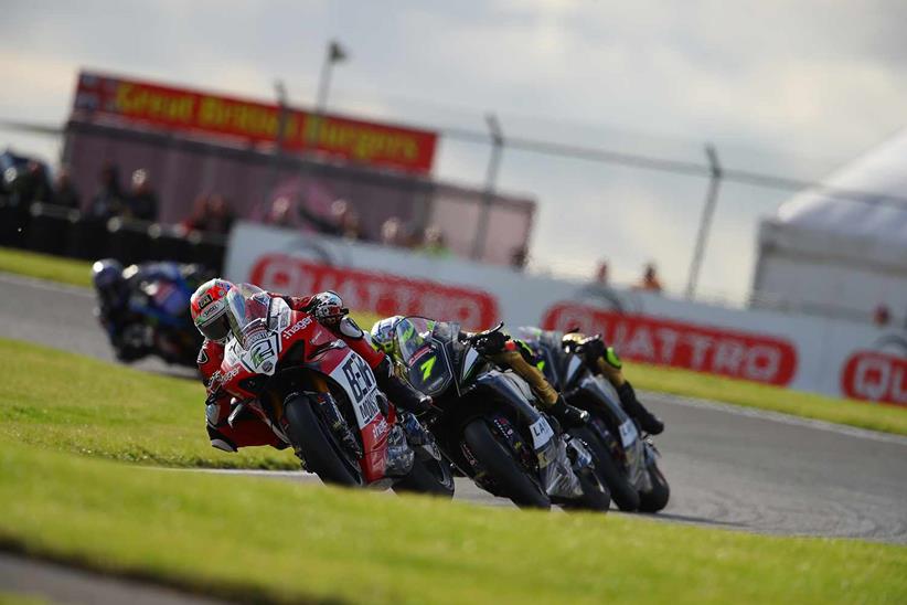 Glenn Irwin leads Vickers and Ryde at Cadwell Park