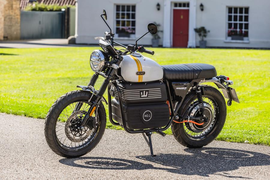 RGNT Scrambler SE left side