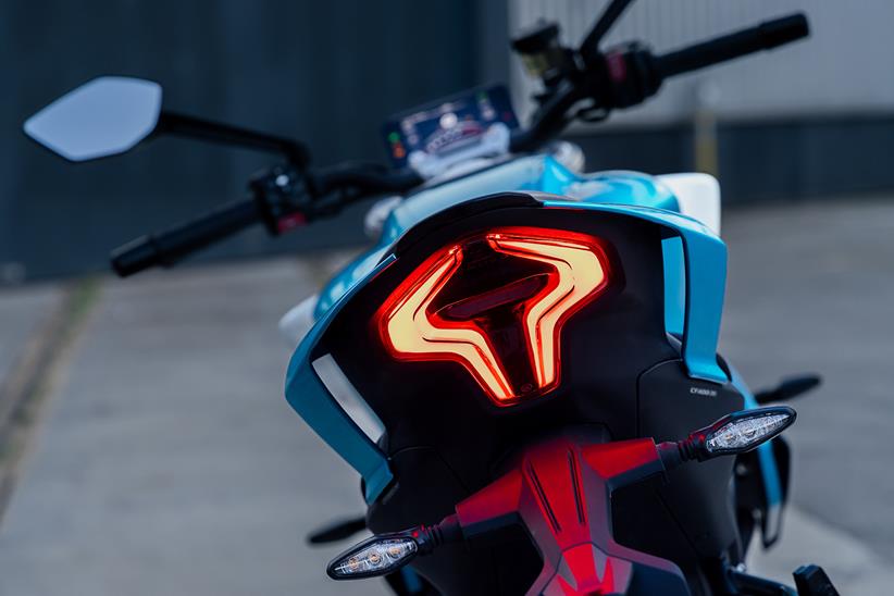 CFMoto 450NK rear light