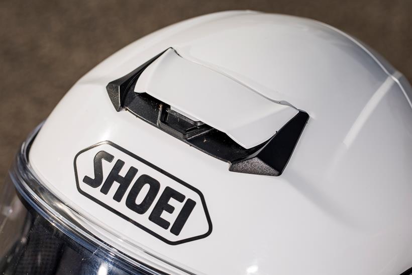 Shoei Neotec 3 top ventilation