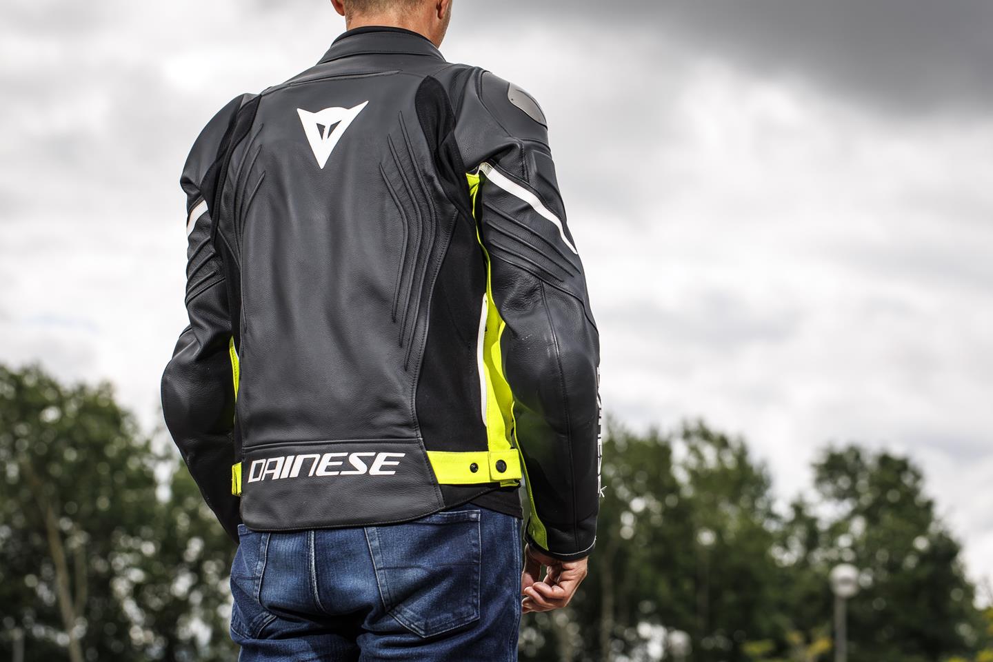 Dainese racing 3 clearance black