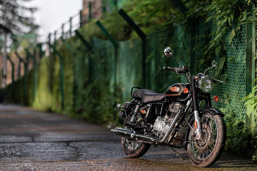 A black version of the Royal Enfield Bullet 350