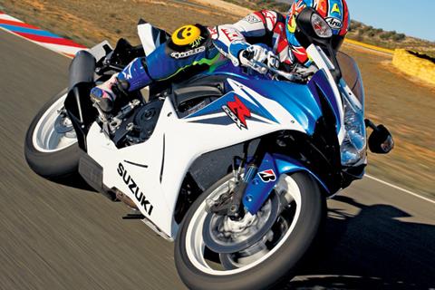 Suzuki offer £800 cash back with GSX-R600 and GSX-R750