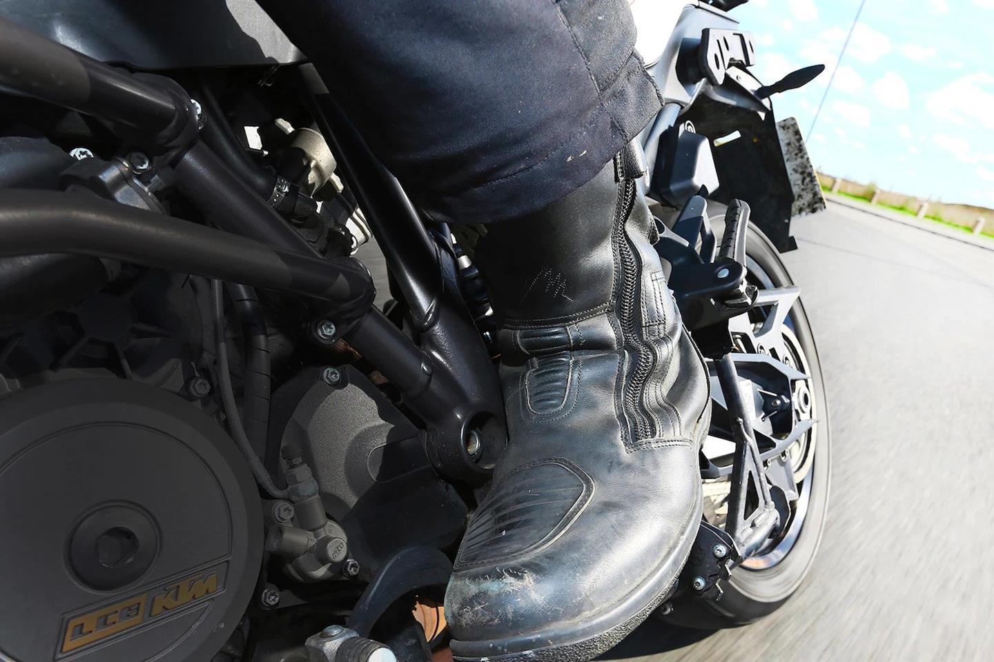 Winter biker outlet boots