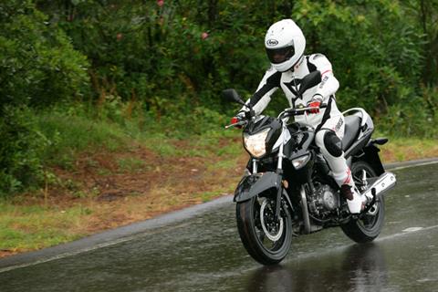 Suzuki Inazuma first ride: "A doddle to ride"