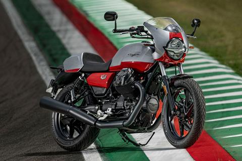 Racier retro Guzzi arrives: Italian firm announce surprise V7 Stone Corsa café racer at celebration event