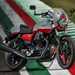 Moto Guzzi V7 Stone Corsa right side