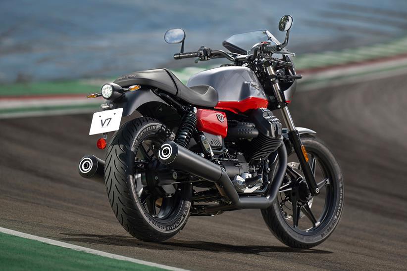 Moto Guzzi V7 Stone Corsa rear