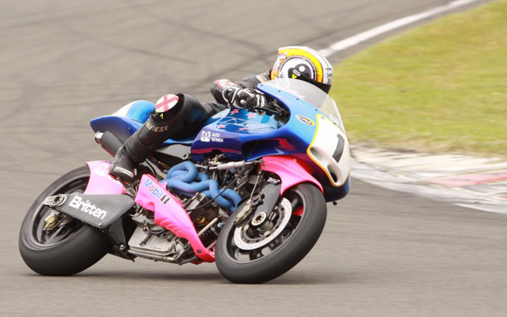 MCN rides the Britten V1000