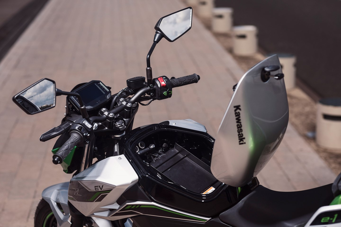 2024 Kawasaki Ninja e-1 and Z e-1 Announced for Europe