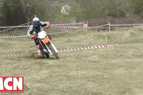 Video: KTM 300EXC at Enduroland