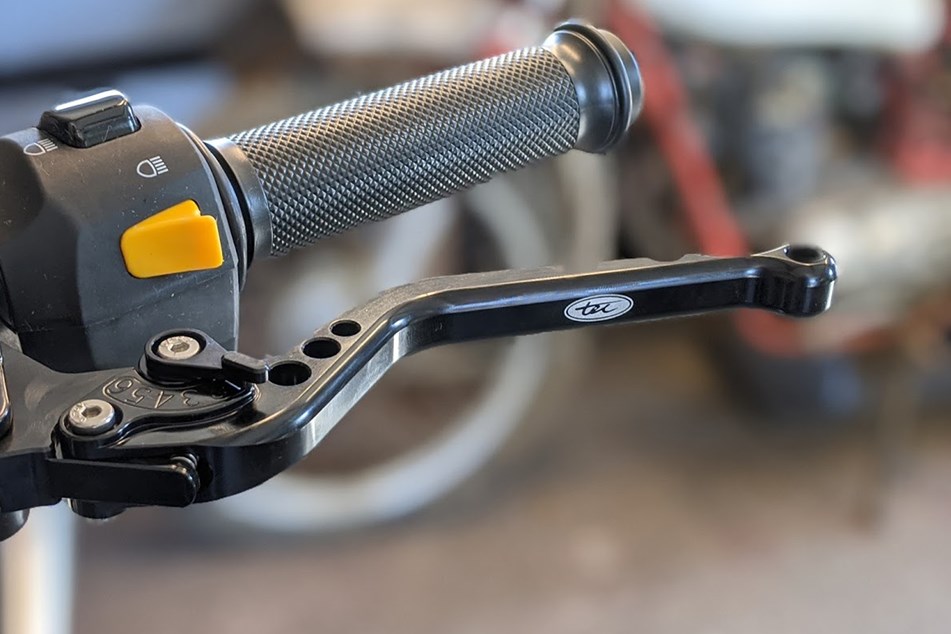 Learning to ride How to change gears on a motorcycle