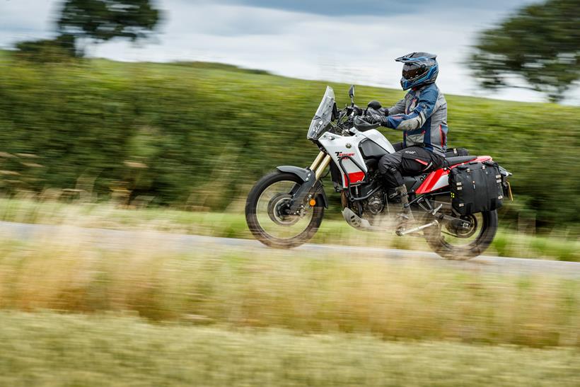 Riding a Yamaha Ténéré 700 in the wind