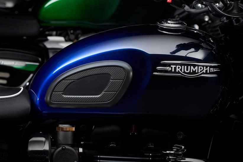 Triumph Stealth paint