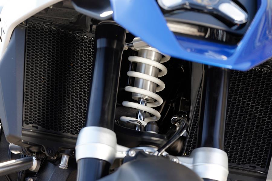 BMW R1300GS front suspension