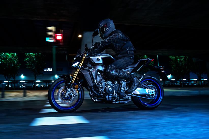 2024 Yamaha MT-09 SP at night