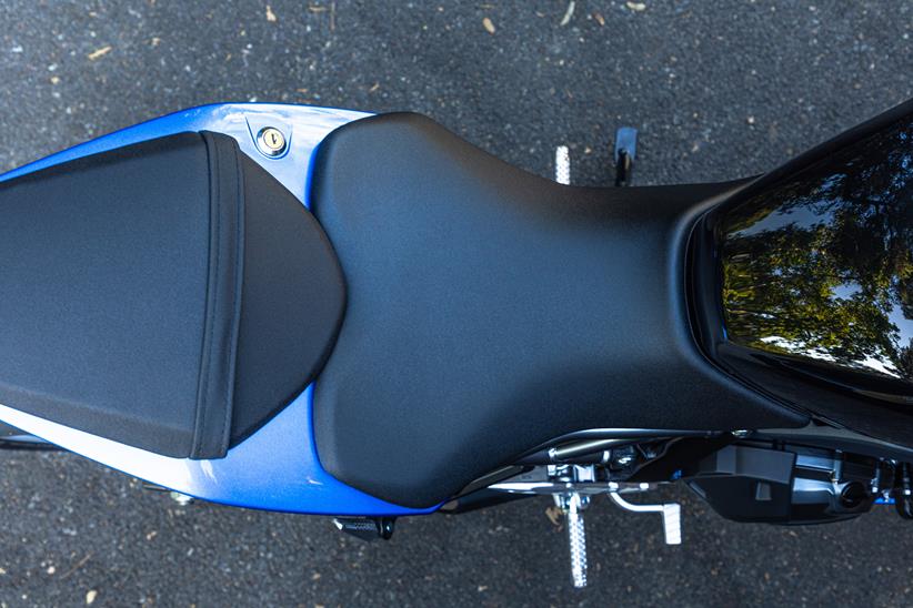 2024 Suzuki GSX-8R seat width