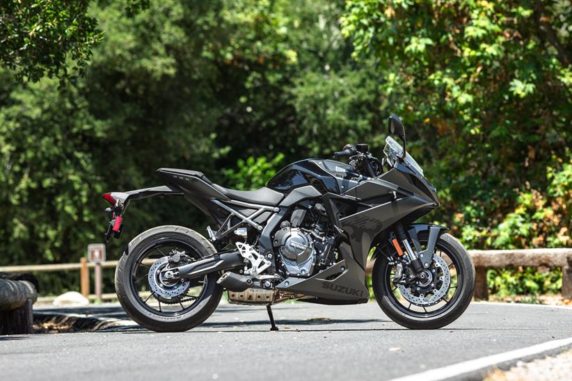 2024 Suzuki GSX-8R in black side