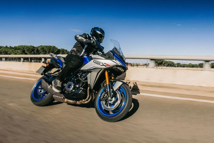 Suzuki GSX-S1000GX - on the road