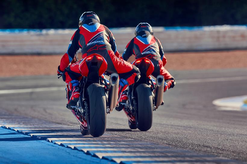 Honda CBR1000RR-R Fireblade SP rear braking