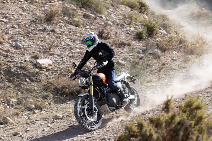 Triumph Scrambler 1200 XE - off road