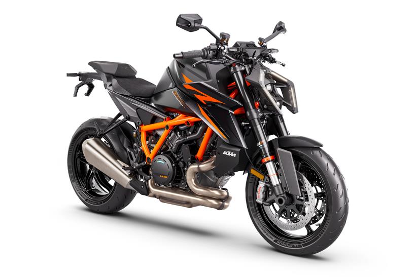 KTM 1390 Super Duke R in black