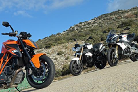 Video: KTM 1290 Super Duke R group test