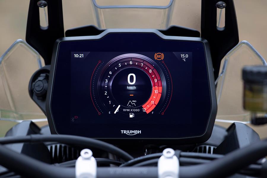 2024 Triumph Tiger 900 GT Pro dash