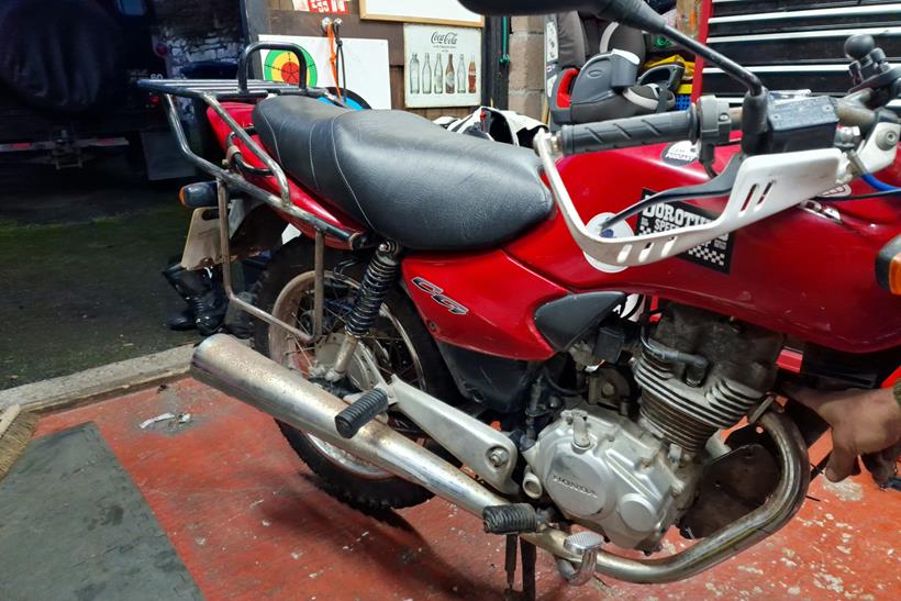 Mock-up of pannier loops on Honda CG125