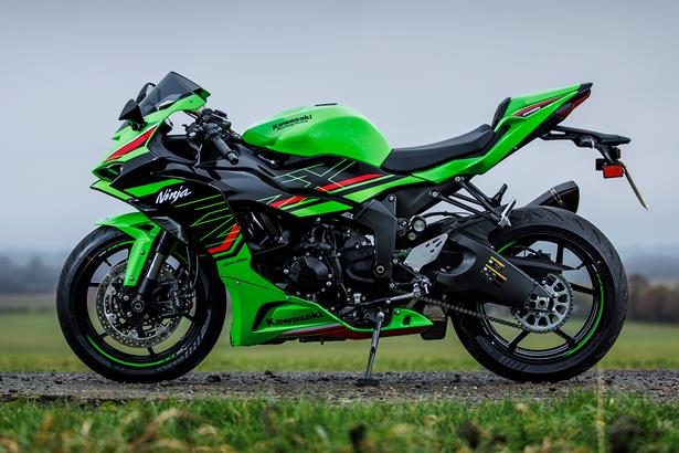 Kawasaki ZX-6R 636 returns: still sharp but feeling its age