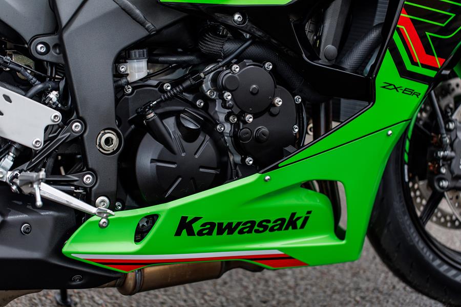 2024 Kawasaki Ninja ZX-6R engine