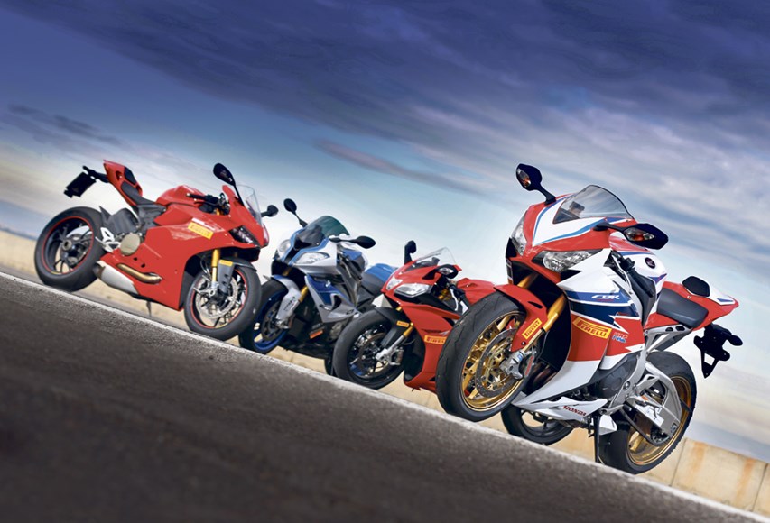 Video: Honda Fireblade SP group test