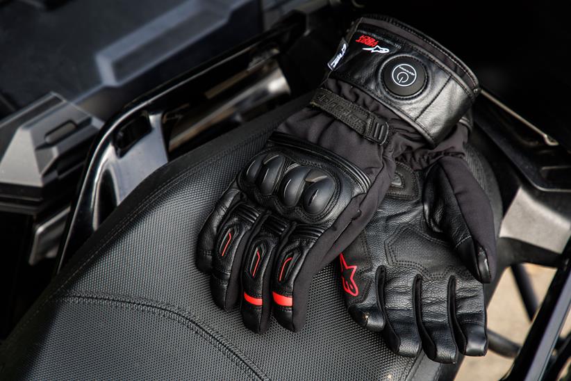 Wide shot of the Alpinestars HT-7 gloves